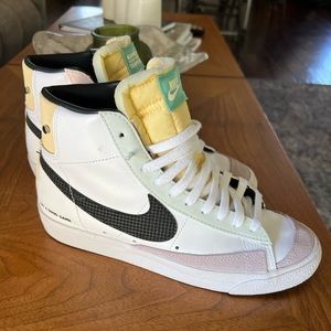Nike women’s Blazer Mid ‘77 ‘Have a Good Game’